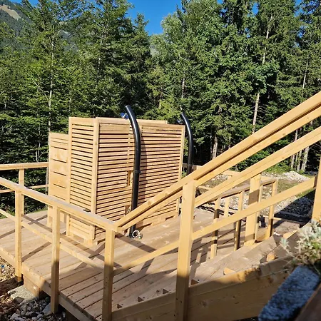 Airwood Glamping *