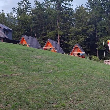 Airwood Glamping Appartement Križe